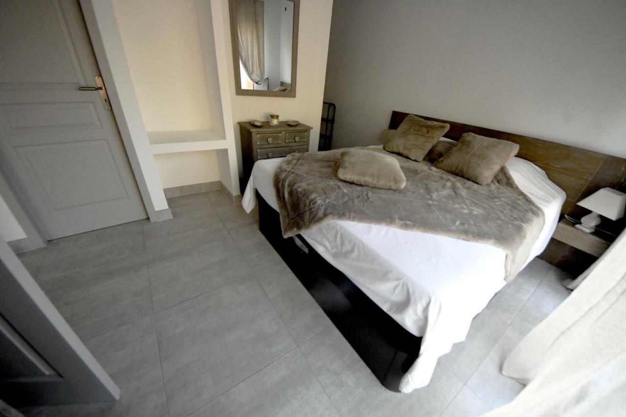 Chambres D'Hotes Des Huppes Νιμ Εξωτερικό φωτογραφία